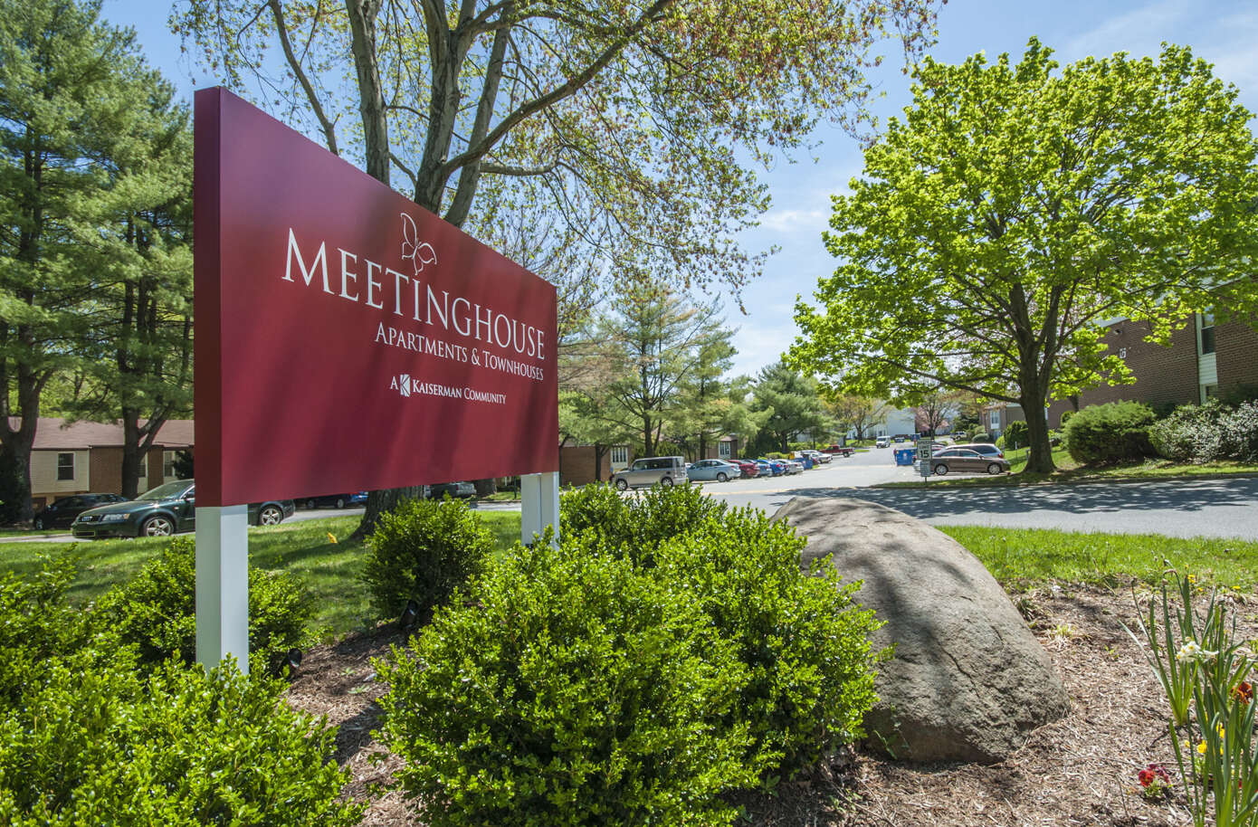 Entrance sign for Meetinghouse Apartments in Boothwyn, PA 
